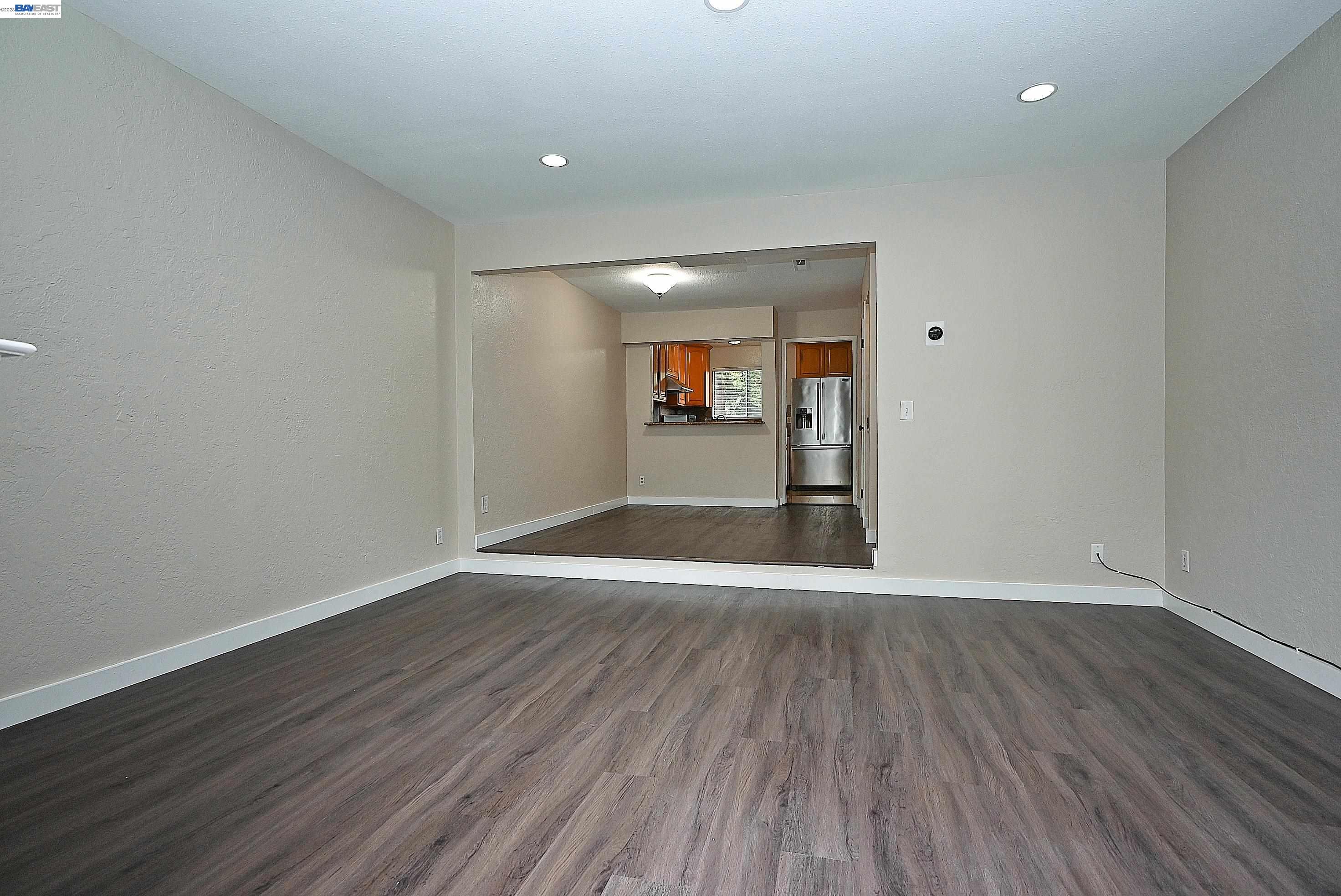 17994 Azalea Road Hayward, CA 94541 - Photo 6 of 37