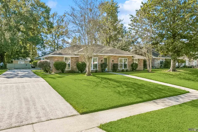 $325,000 | 16620 Appomattox Avenue, Baton Rouge, LA 70817