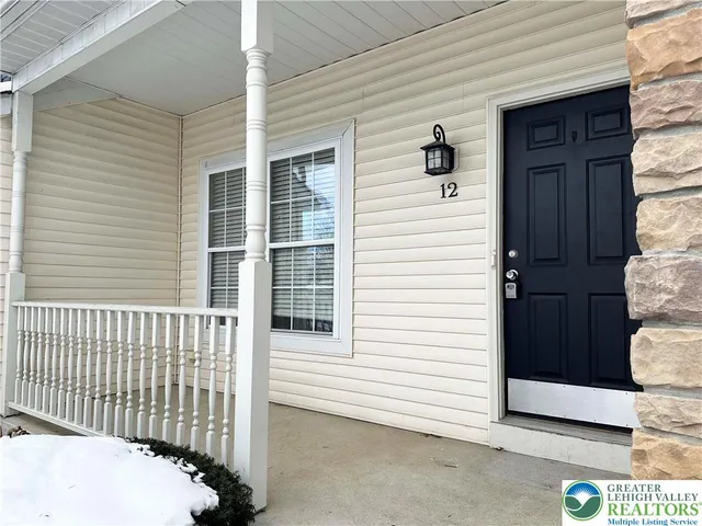$407,900 | 12 Cobblestone Drive, Easton, PA 18045