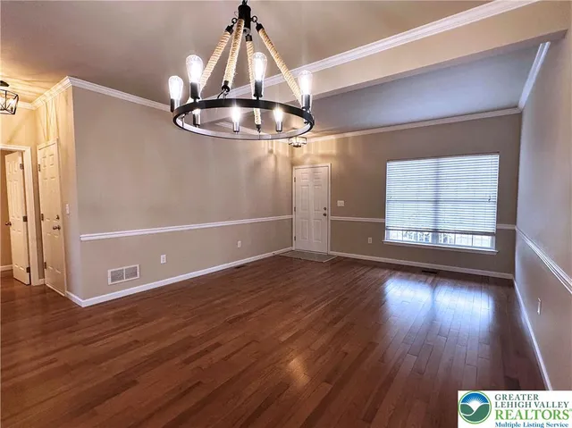 $407,900 | 12 Cobblestone Drive, Easton, PA 18045