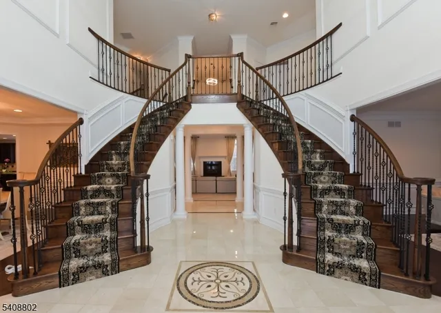 $1,999,000 | 10 Raker Court, Hillsborough, NJ 08844