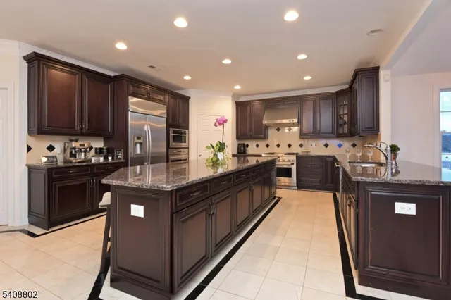 $1,999,000 | 10 Raker Court, Hillsborough, NJ 08844