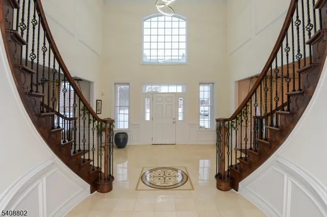 $1,999,000 | 10 Raker Court, Hillsborough, NJ 08844