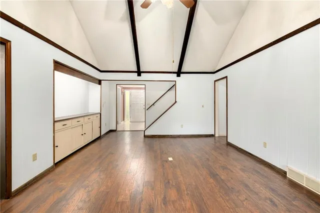 $410,000 | 12022 West 100th Street, Lenexa, KS 66215