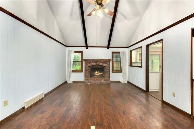 $410,000 | 12022 West 100th Street, Lenexa, KS 66215