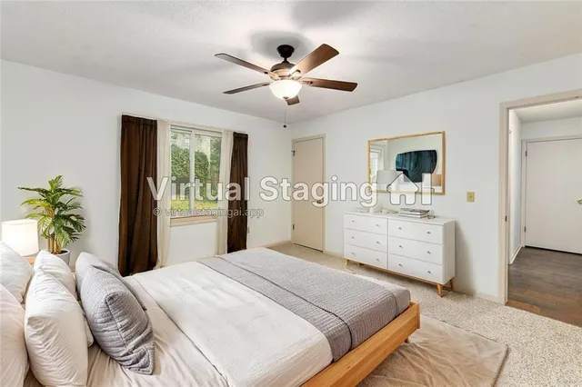 $410,000 | 12022 West 100th Street, Lenexa, KS 66215