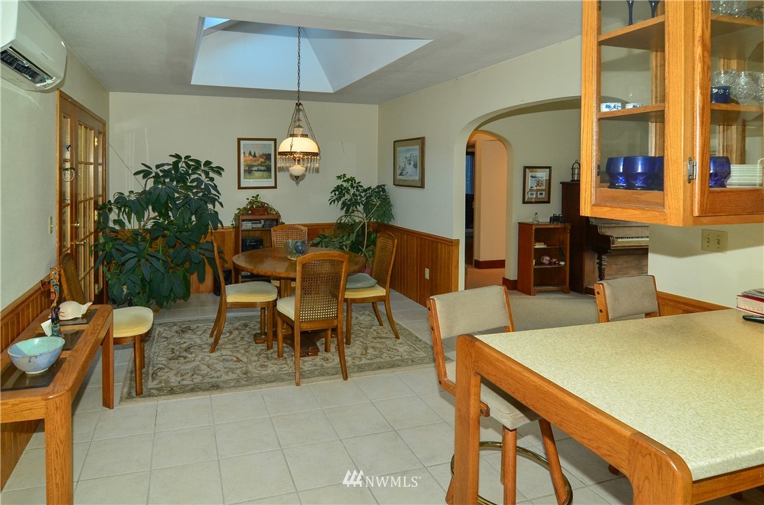 7509 Holmes Island Road Southeast Lacey, WA 98503 - Photo 14 of 20 Gallery Image 14
