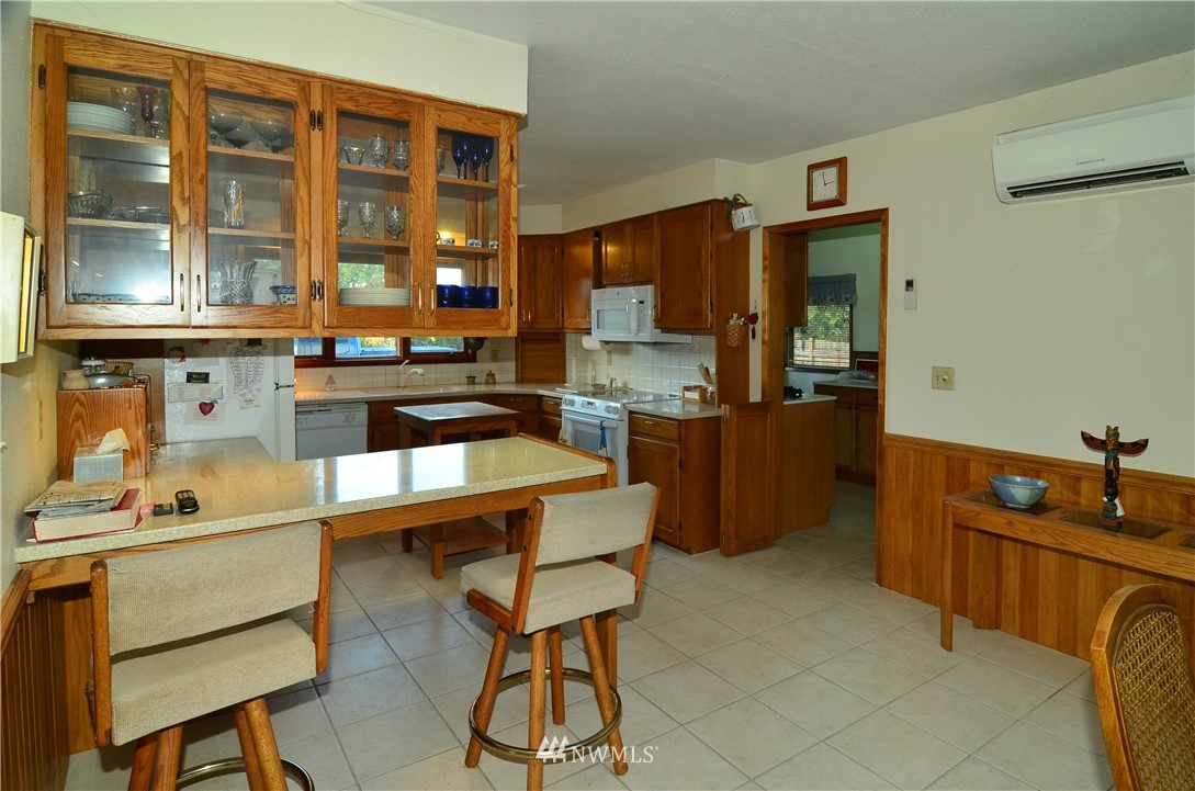 7509 Holmes Island Road Southeast Lacey, WA 98503 - Photo 10 of 20 Gallery Image 10