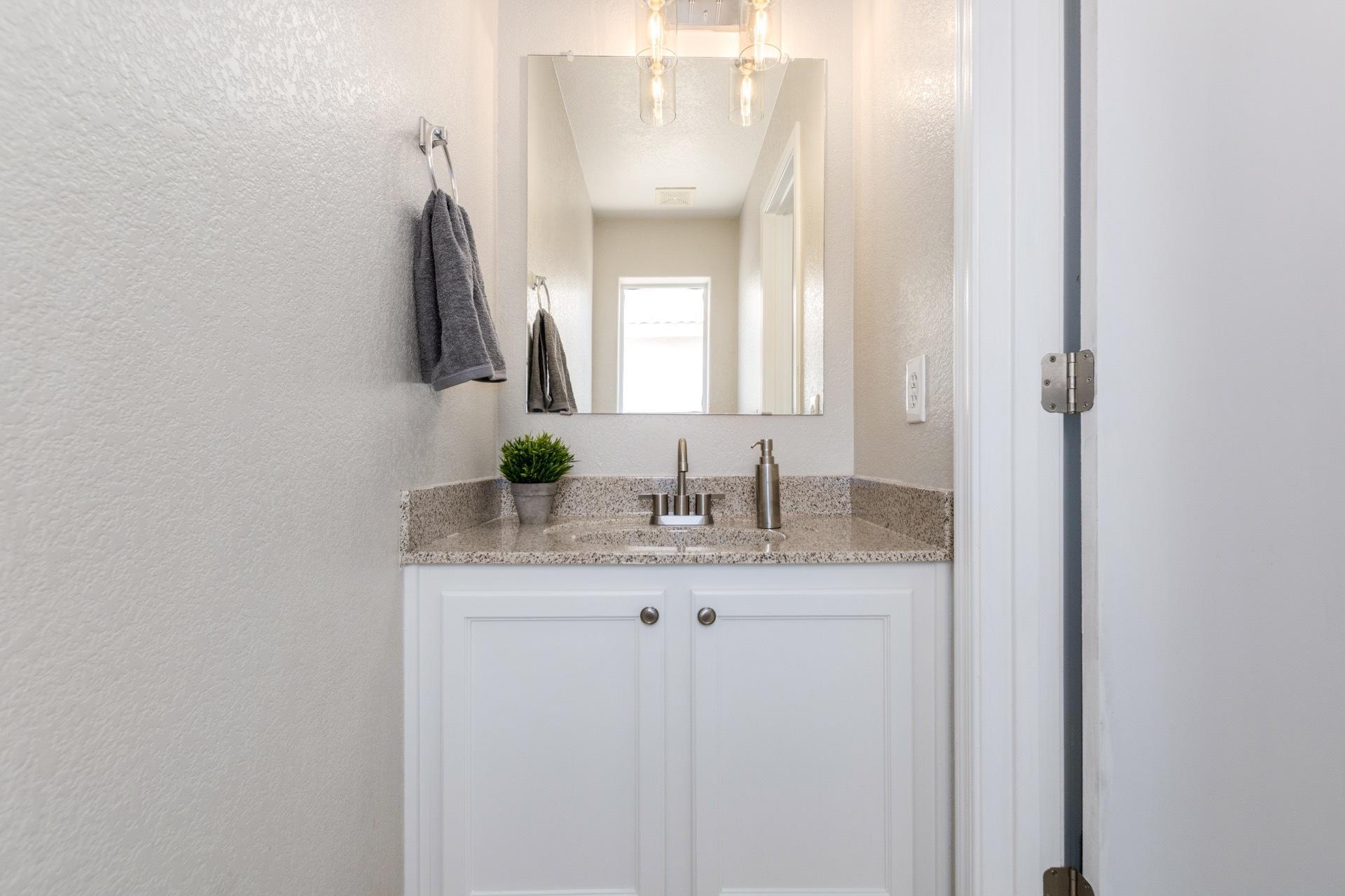 13252 West Calavar Road Surprise, AZ 85379 - Photo 8 of 17 9