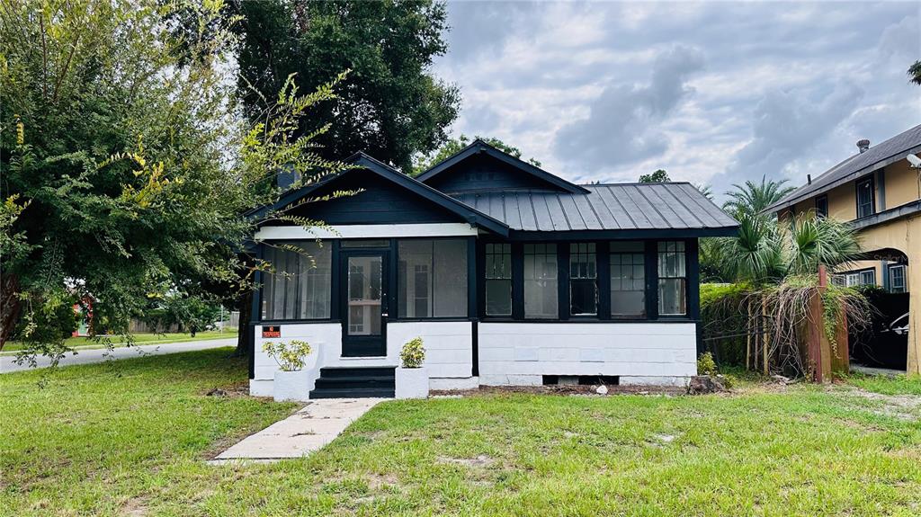 6839 Washington Street New Port Richey, FL 34652 - Photo 1 of 1 Front exterior
