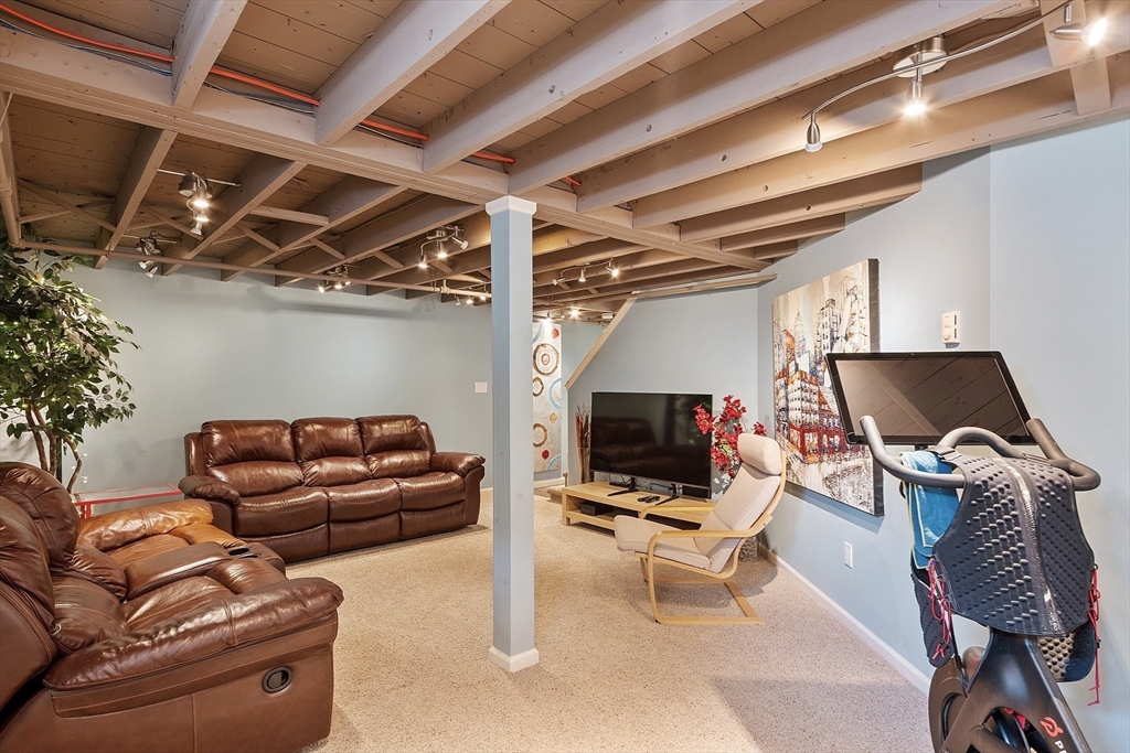 4 Fairview Road Westborough, MA 01581 - Photo 34 of 42 Gallery Image 34