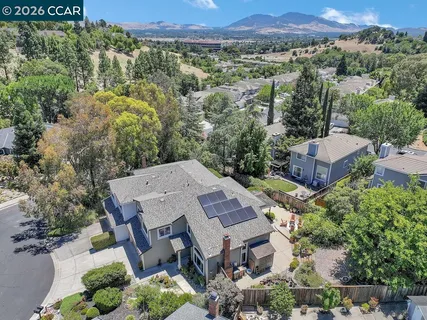 $899,000 | 2246 Bridgeport Way, Martinez, CA 94553
