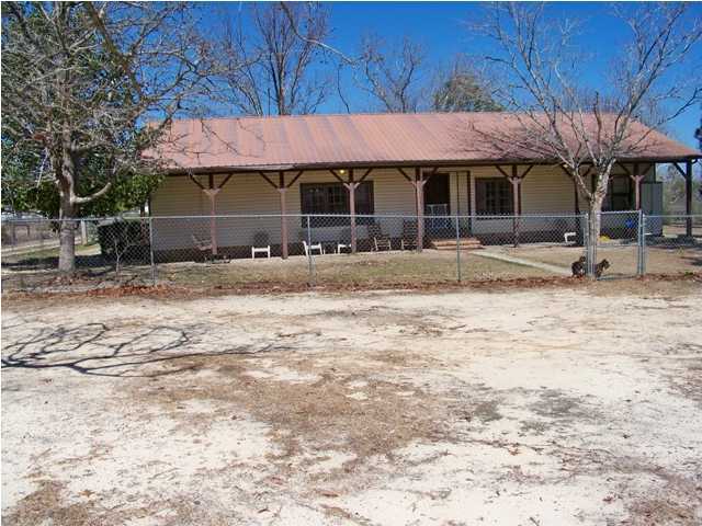 389 Brown Mason Road DeFuniak Springs, FL 32433 - Photo 1 of 12 Primary Photo