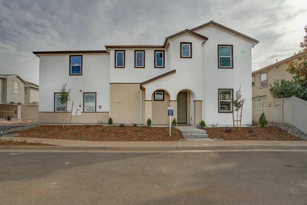 $429,000 | 1945 Salzburg Trail, Redding, CA 96003