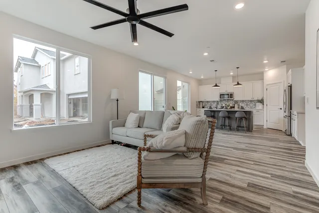 $495,000 | 1945 Salzburg Trail, Redding, CA 96003