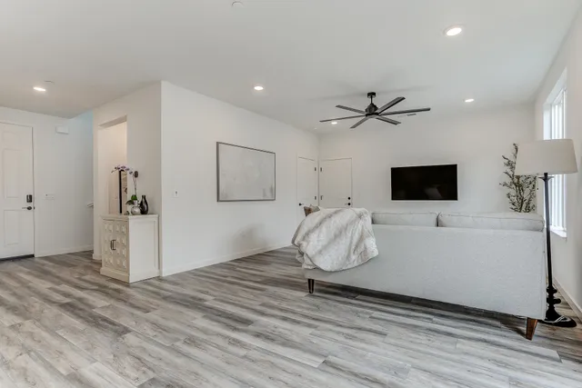 $495,000 | 1945 Salzburg Trail, Redding, CA 96003