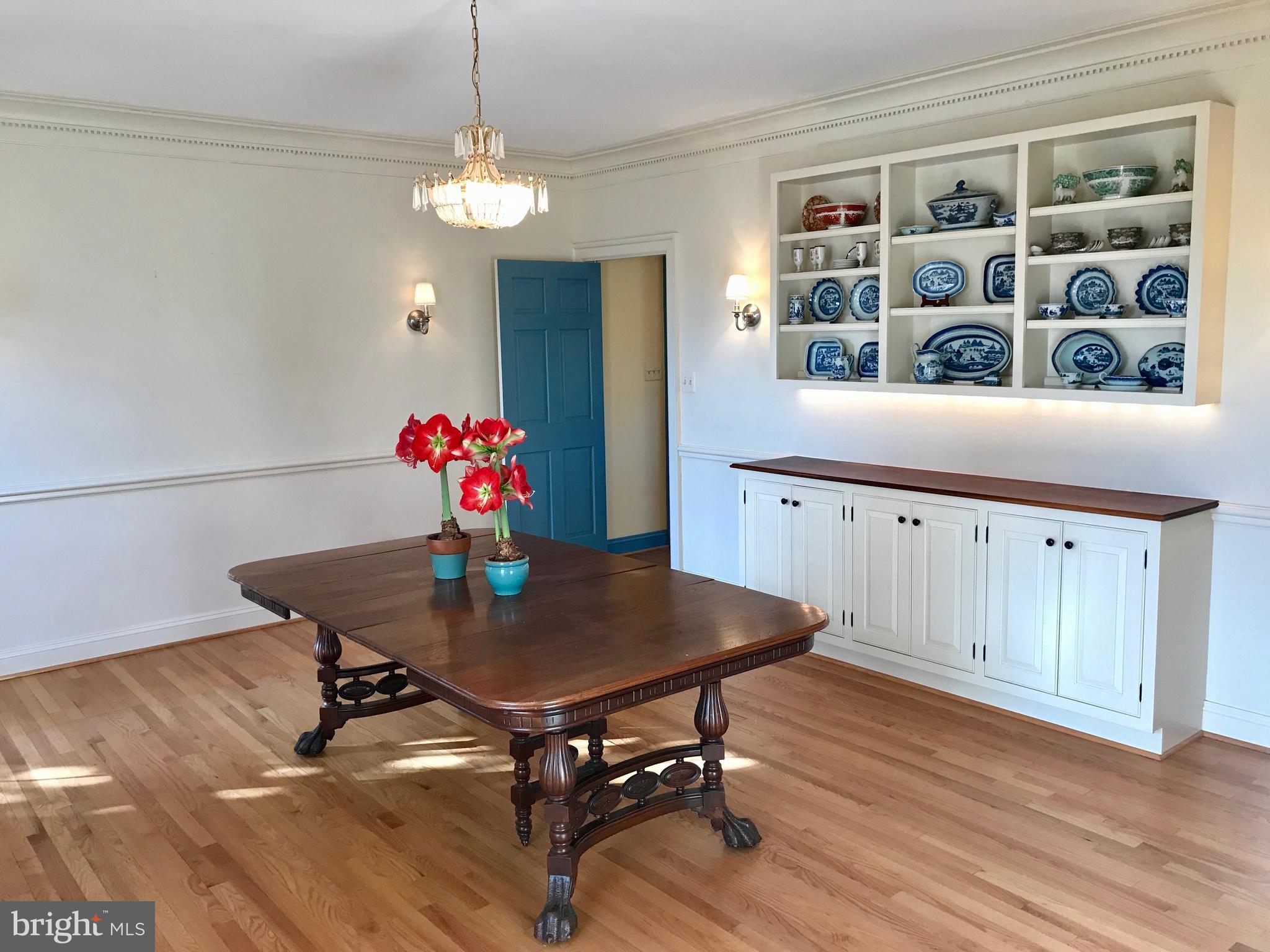 8467 Springs Road Warrenton, VA 20186 - Photo 9 of 28 Gallery Image 9