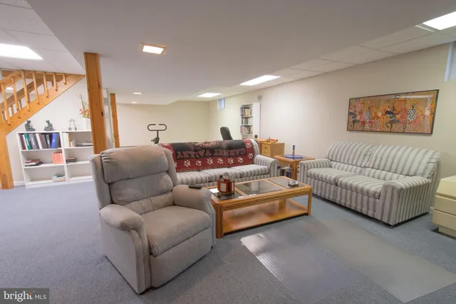 $790,000 | 920 Lamberhurst Close, Chadds Ford, PA 19317