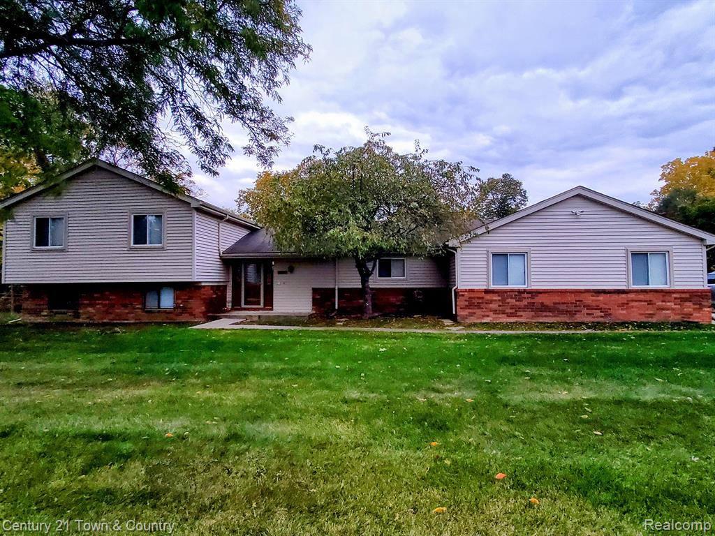 35741 Springvale Street Farmington Hills, MI 48331 - Photo 1 of 35