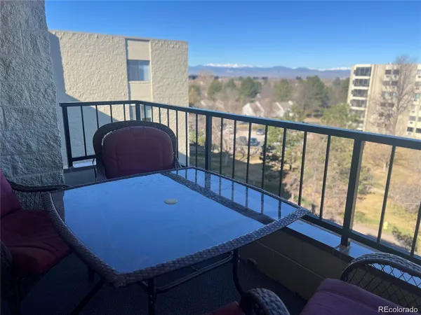 $2,300 | 13850 East Marina Drive, Unit 612, Aurora, CO 80014