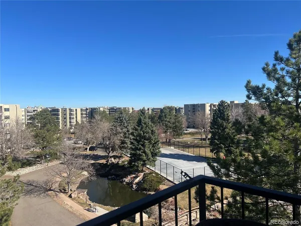 $2,300 | 13850 East Marina Drive, Unit 612, Aurora, CO 80014