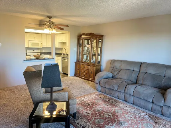 $2,300 | 13850 East Marina Drive, Unit 612, Aurora, CO 80014