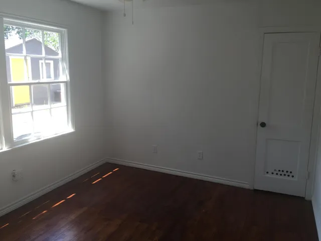 $1,300 | 2805 33rd Street, Unit FRONT, Lubbock, TX 79410