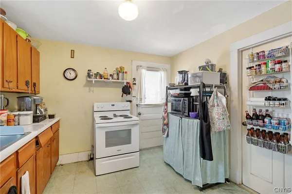 $220,000 | 11 Murray Street, Oswego, NY 13126