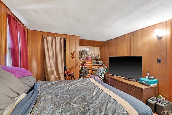 $220,000 | 11 Murray Street, Oswego, NY 13126