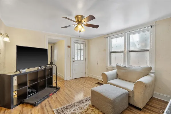$220,000 | 11 Murray Street, Oswego, NY 13126