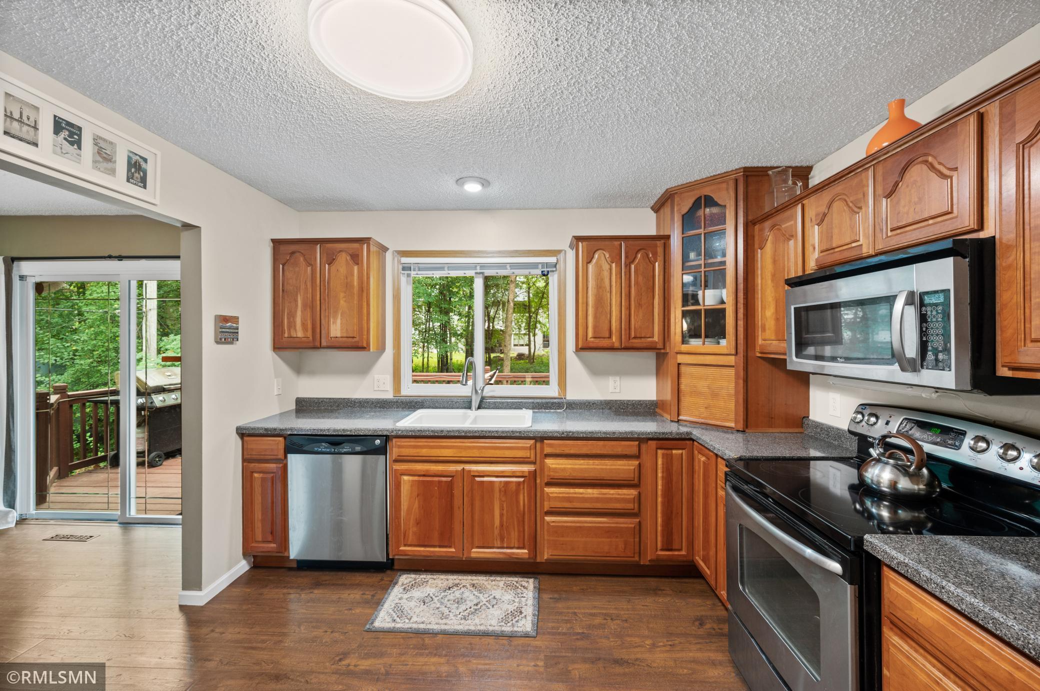 583 Burlington Road St. Paul, MN 55119 - Photo 14 of 25 Gallery Image 14