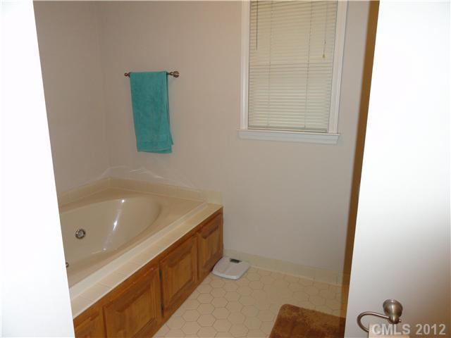 1295 Braeburn Road Northwest Concord, NC 28027 - Photo 10 of 16 Gallery Image 10