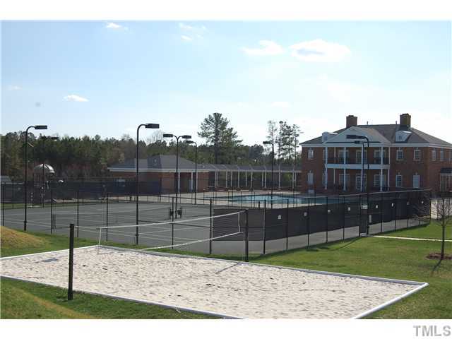 On-site there is a pool, gym, tennis courts, and beach volleyball!