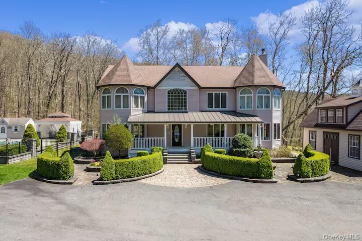 12 Hawk Mountain Road Sparrowbush, NY 12780 - Photo 3 of 23