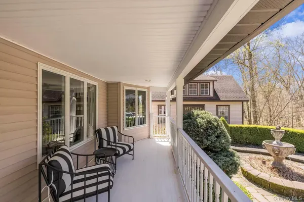 $1,049,000 | 12 Hawk Mountain Road, Sparrowbush, NY 12780