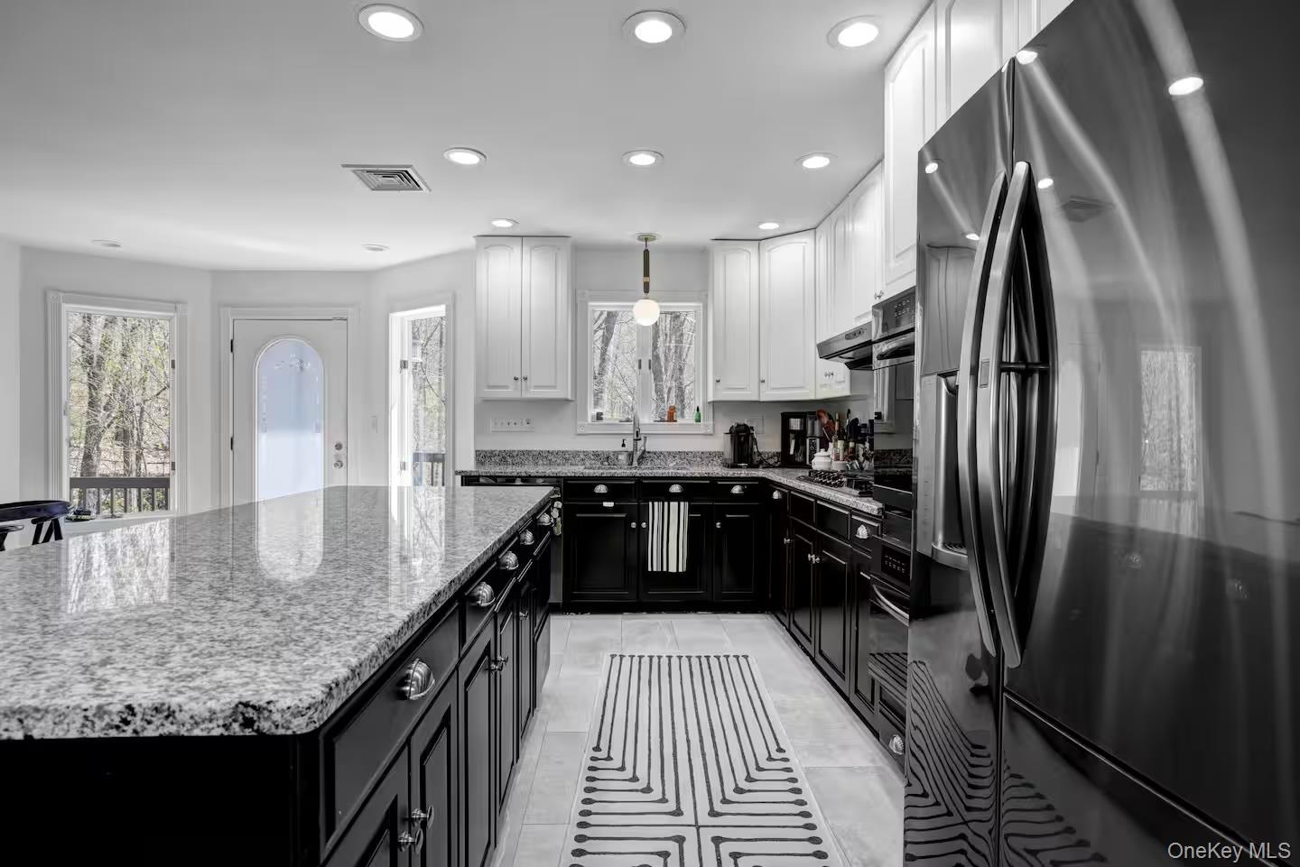 12 Hawk Mountain Road Sparrowbush, NY 12780 - Photo 10 of 23