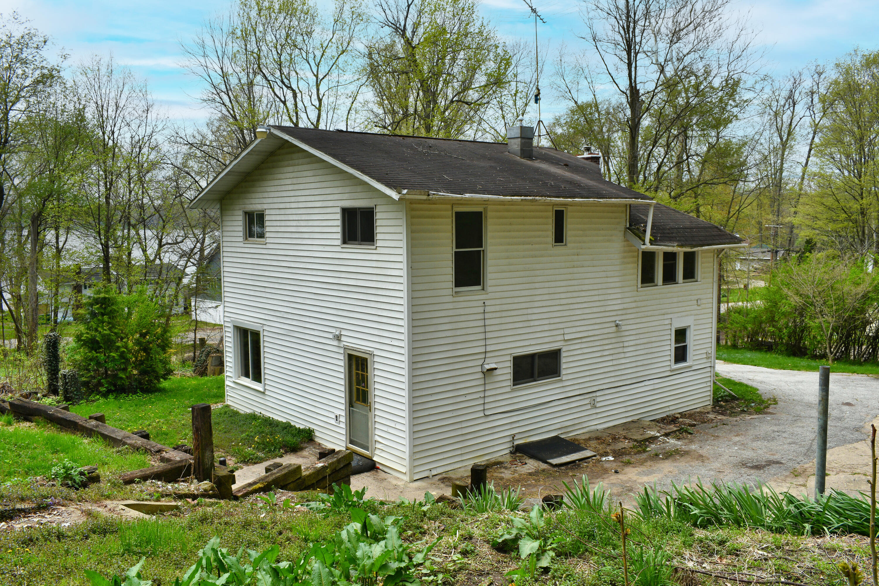 54879 Indian Lake Road Dowagiac, MI 49047 - Photo 3 of 35 DSC_1793