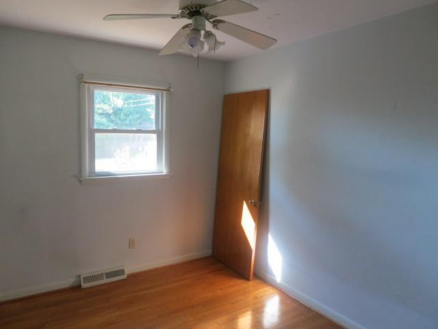 161 Rugby Road Lexington, KY 40504 - Photo 8 of 18 Photo 8