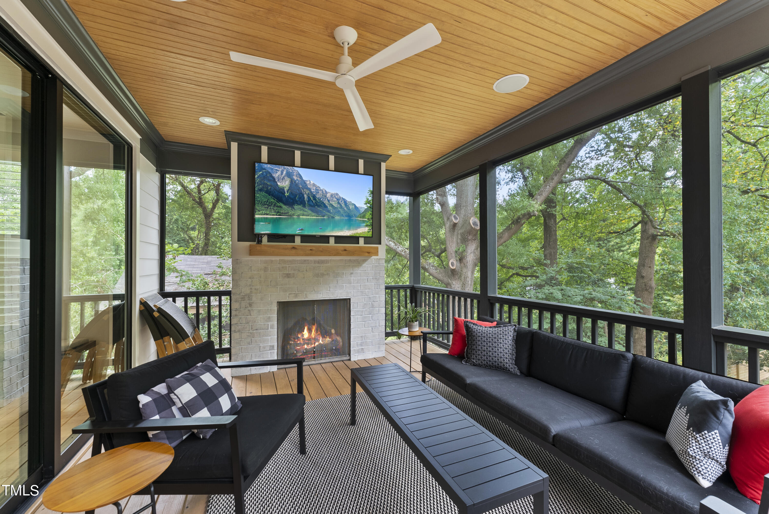 3013 Churchill Road Raleigh, NC 27607 - Photo 45 of 50 DSC02500