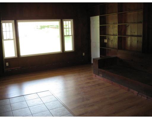 36 Mill Valley Road Belchertown, MA 01007 - Photo 4 of 13 Gallery Image 4