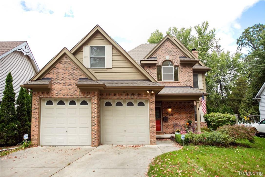227 Woodside Road Royal Oak, MI 48073 - Photo 43 of 43 Woodside-43.jpg
