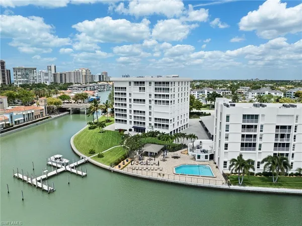 $15,000 | 250 Park Shore Drive, Unit 803, Naples, FL 34103