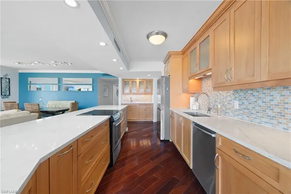 $15,000 | 250 Park Shore Drive, Unit 803, Naples, FL 34103