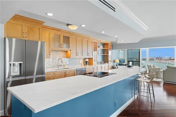 $15,000 | 250 Park Shore Drive, Unit 803, Naples, FL 34103