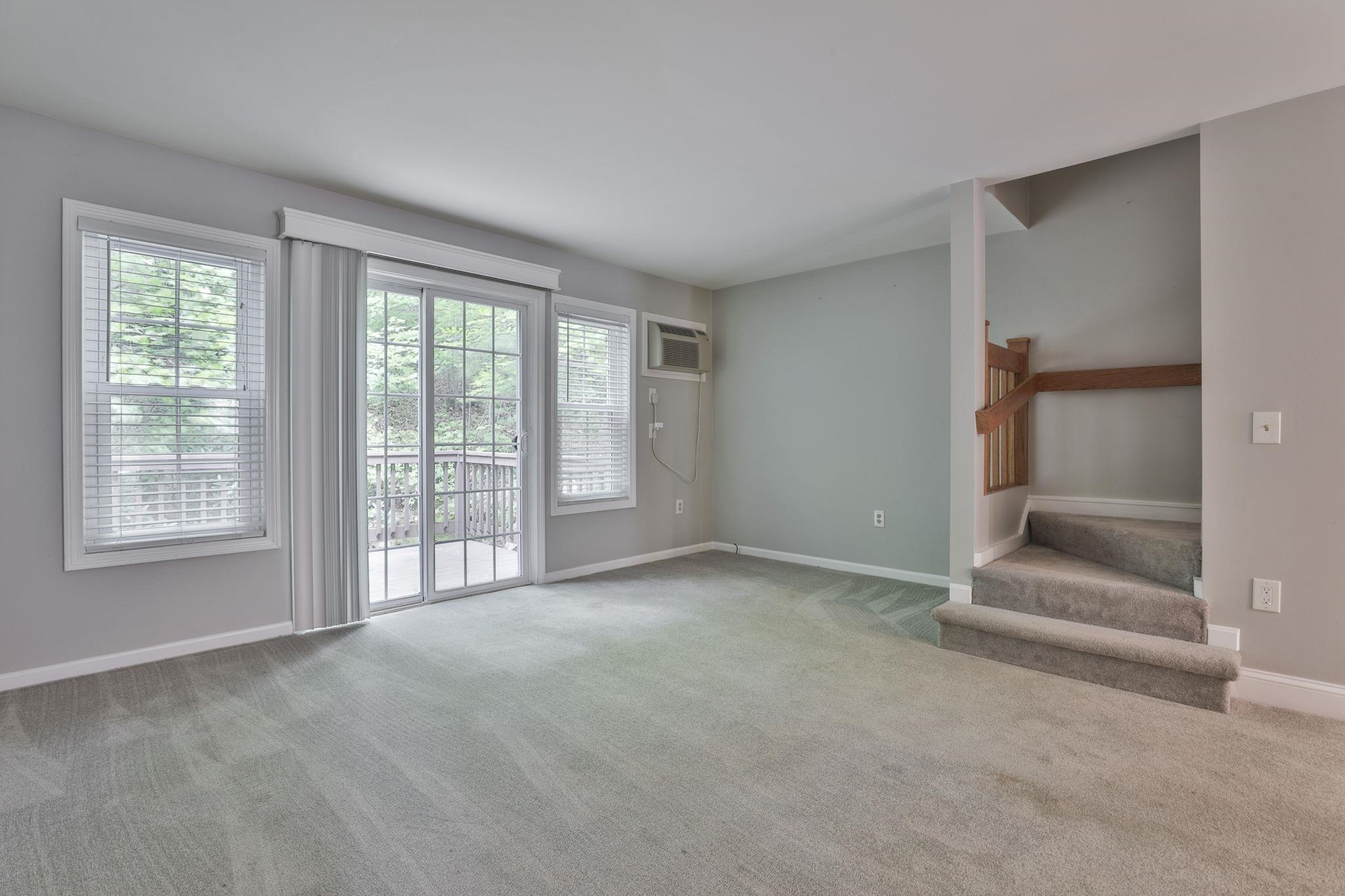 1465 Hooksett Road, Unit 23 Hooksett, NH 03106 - Photo 13 of 34