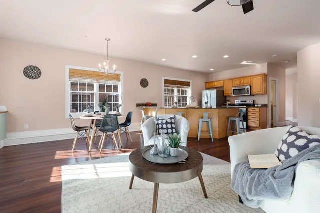 $425,000 | 7 Chester Road, Unit 211, Derry, NH 03038