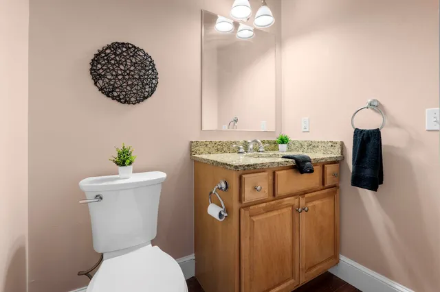 $425,000 | 7 Chester Road, Unit 211, Derry, NH 03038