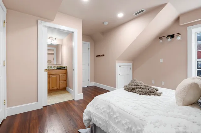 $425,000 | 7 Chester Road, Unit 211, Derry, NH 03038