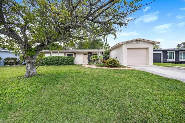 $630,000 | 8771 Southwest 200th Terrace, Cutler Bay, FL 33189