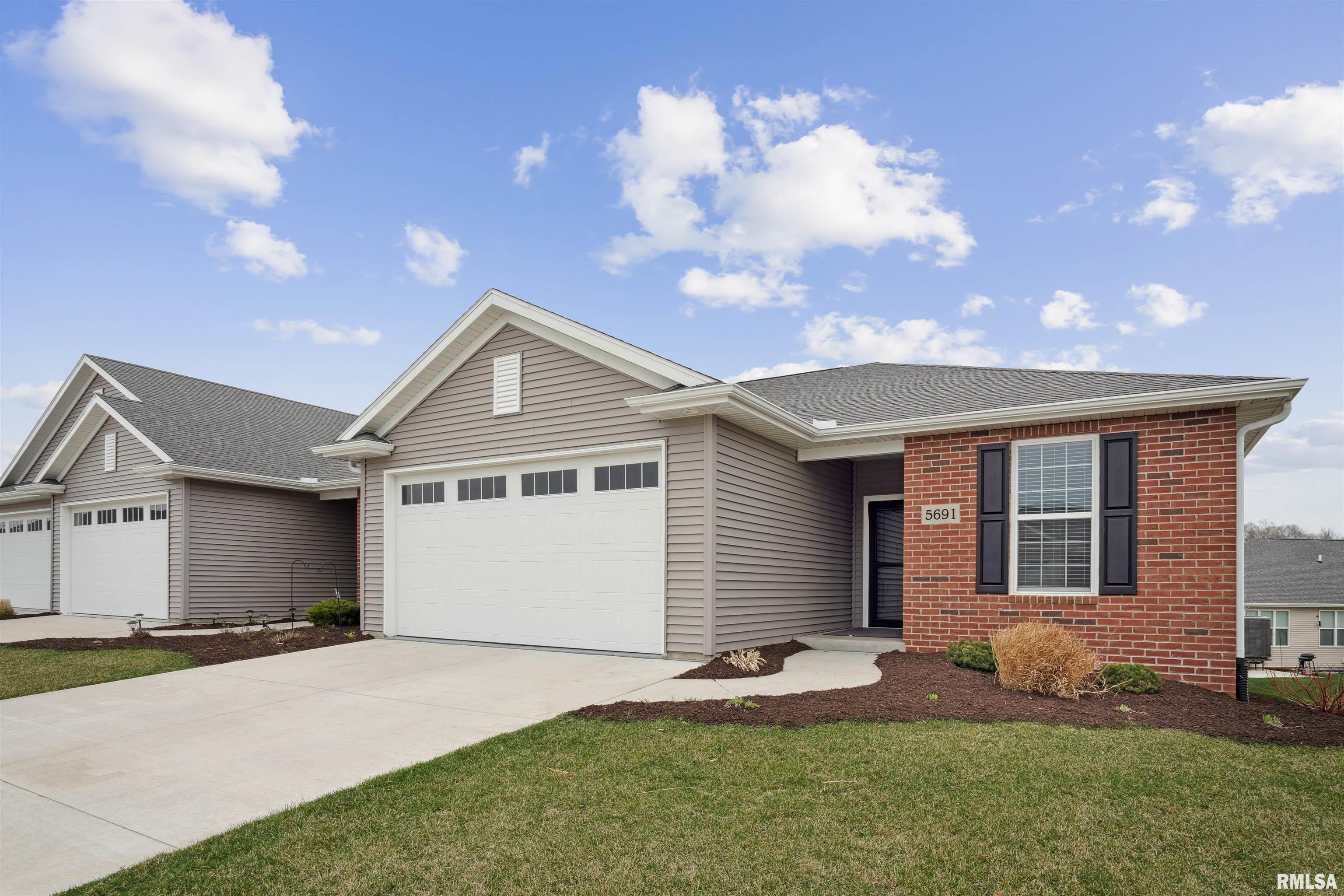 5691 Red Fox Road Bettendorf, IA 52722 - Photo 32 of 35